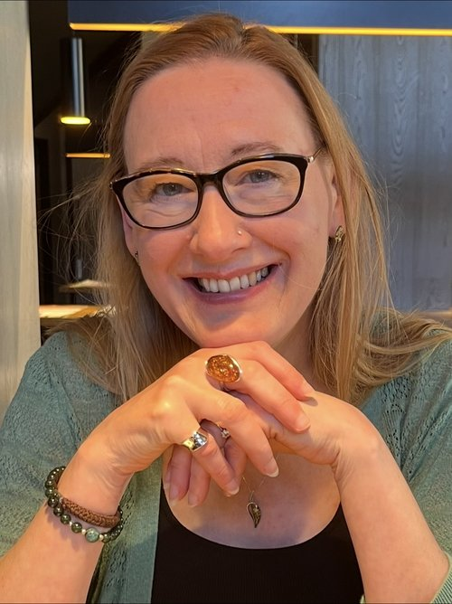 Tracey Thompson smiling at the camera